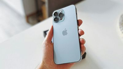 image de la news Black November : le prix de l'iPhone 16 Pro chute de 410 euros sur Rakuten