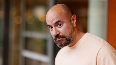 image de la news "Tellement dans l'air du temps" : notée 4,7 sur 5, c'est la meilleure série avec Kyan Khojandi !