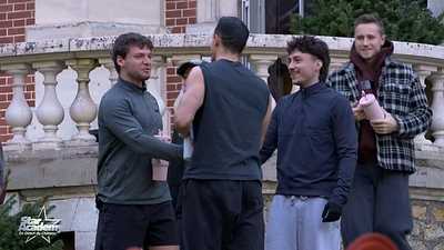 image de la news Star Academy : surprise, séance de muscu avec un Youtubeur ce matin ! Une "dinguerie" selon Jeanne