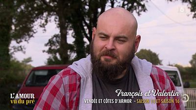 image de la news Valentin (L’amour est dans le pré) a-t-il retrouvé l’amour depuis sa rupture avec Charley ?