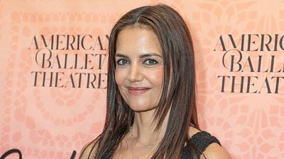 image de la news "Elle avait d’autres engagements" : il y a 14 ans, Katie Holmes a refusé le rôle principal de cette excellente série notée 4,1 sur 5