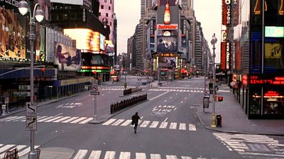 image de la news 1 million de dollars pour 30 secondes à l’écran : ce film des années 2000 qu'on a un peu oublié débute avec l’une des scènes les plus chères de tous les temps !