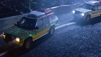 image de la news 33 ans après, Sam Neill, Laura Dern et Jeff Goldblum sont de retour à Jurassic Park !