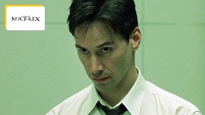 image de la news Matrix : appuyez sur pause à 18 minutes et 21 secondes, et regardez attentivement le passeport de Neo