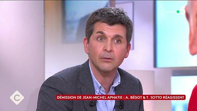image de la news Thomas Sotto en froid avec Jean-Michel Aphatie : pourquoi l’animateur "lui en veut" après son départ de RTL ?