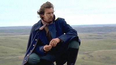 image de la news "Peux-tu arrêter de rabaisser tout le monde ?" : devenu SDF, le scénariste de Danse avec les loups a été sauvé par Kevin Costner