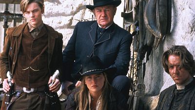 image de la news "Je ne la remercierai jamais assez" : le jour où Sharon Stone a payé le salaire de Leonardo DiCaprio de sa poche