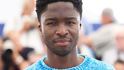 image de la news Stéphane Bak : du stand-up à Seuls et Spider-Man, qui est le comédien français âgé de 27 ans ?