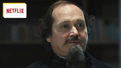 image de la news Cet acteur français joue Napoléon III dans la série la plus vue actuellement sur Netflix... Qui est-il ?