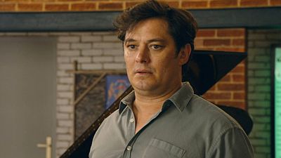 image de la news Tout pour la lumière en avance : Swann révèle son vrai visage... ce qui vous attend dans l'épisode 38 du mercredi 6 août 2025 [SPOILERS]