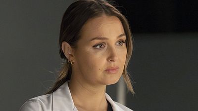 image de la news Grey's Anatomy sur TF1 : Jo va-t-elle perdre ses bébés ? Voici la réponse
