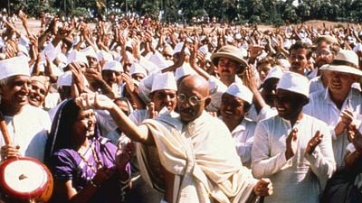 image de la news 300 000 personnes pour 2 minutes à l'écran : il y a 44 ans, cette scène absolument incroyable est entrée au livre Guinness des records
