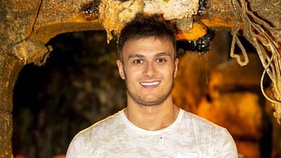 image de la news Koh-Lanta 2026 (portrait) : qui est Zakariya, ce grand compétiteur à l'ambition débordante ?