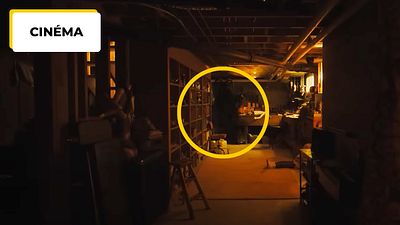 image de la news "Regardez de plus près" : ce personnage est caché plus de 15 fois dans le film Longlegs !