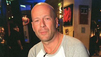 image de la news "Je ne voyais pas comment ça pouvait marcher" : Bruce Willis a refusé ce film fantastique culte des années 90 et il l'a regretté amèrement