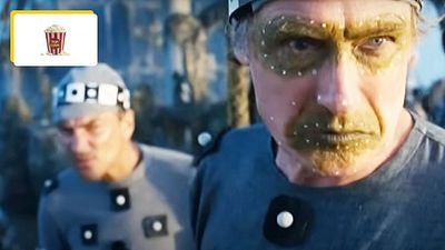 image de la news "J'ai dû porter un pyjama informatique recouvert de pompons blancs" : Pirates des Caraïbes a été une douleur pour cet acteur britannique