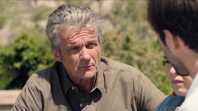 image de la news Plus belle la vie : “Vous êtes les personnes que j’aime le plus”... Hector confie enfin son triste secret à Ulysse et Ophélie