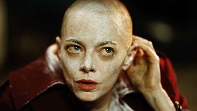 image de la news Bande-annonce : Emma Stone transformée physiquement dans le nouveau film du réalisateur de Pauvres créatures