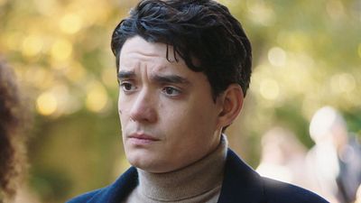 image de la news Ici tout commence sur TF1 : "Ferdinand a grandi sans cadre...", Simon Dartois en dit plus sur son personnage