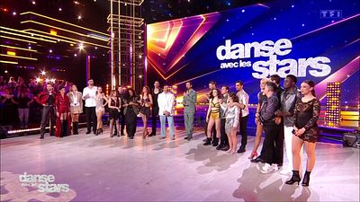 image de la news "Un poignard dans le dos", qui a été éliminé de Danse avec les stars ce vendredi 28 mars ?