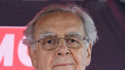 image de la news Bernard Pivot malade : ses tristes confidences sur son état de santé