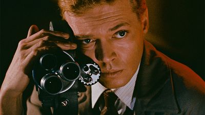 image de la news "Le seul moyen efficace de se débarrasser de ce film serait de le précipiter dans les égouts" : classé X à sa sortie, ce chef-d’oeuvre sorti il y a 65 ans a détruit la carrière de son réalisateur