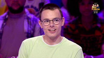 image de la news Emilien (Les 12 coups de midi) star nationale : ce stratagème que certains fans ont adopté pour l’accoster