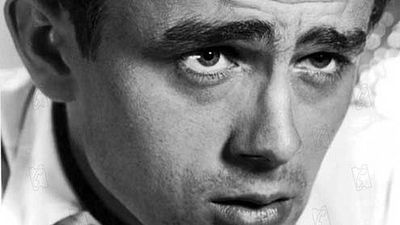 image de la news Culte depuis 70 ans​.​.. Cet acteur mythique a marqué à jamais l'Histoire d'Hollywood. Voici la star choisie pour l'incarner dans ce biopic !