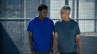 image de la news Un prophète sur Canal+ : faut-il avoir vu le film de Jacques Audiard pour comprendre la série ?