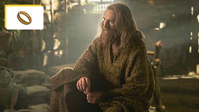 image de la news Le Seigneur des Anneaux : l’Étranger est-il Gandalf ? Le final de la saison 2 répond enfin à la question !