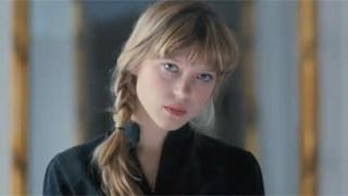 image de la news Léa Seydoux, entre piste de ski et piste de danse