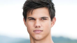 image de la news Taylor Lautner dans "Abduction": premières images  !