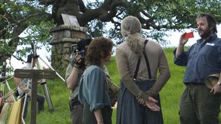 image de la news "Bilbo le Hobbit" : Frodon est dans la place ! [PHOTOS & VIDEO]