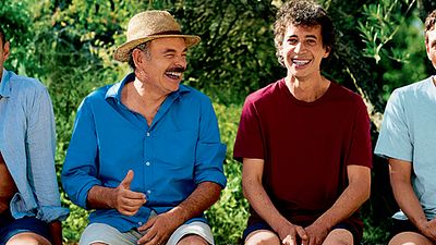 image de la news "Le Coeur des hommes 3" : Eric Elmosnino vu par Darroussin, Lavoine et Campan [INTERVIEW]