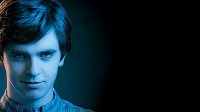 image de la news "Bates Motel" : Norman a un regard de tueur sur les nouvelles photos de la saison 2 !