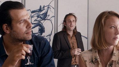 image de la news Bande-annonce Tristesse Club : Ludivine Sagnier craquante, Laurent Lafitte odieux