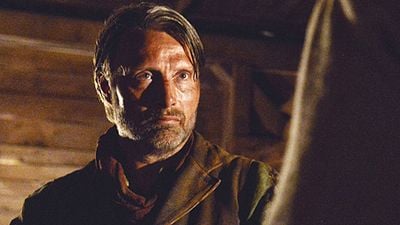 image de la news The Salvation: Mads Mikkelsen et Eric Cantona face-à-face dans la bande-annonce