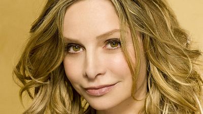 image de la news Supergirl : la super-héroïne recrute Ally McBeal ! 