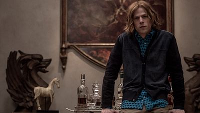 image de la news Batman v Superman : Lex Luthor prend la pose sur les nouvelles photos