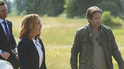 image de la news X-Files : un spin-off en plus de la saison 10 ?