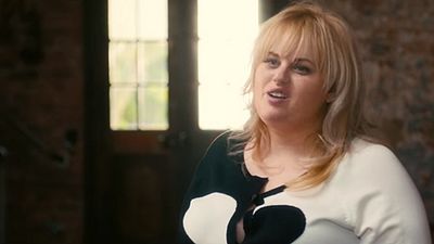 image de la news Rebel Wilson se lâche dans la bande-annonce de Célibataire, mode d'emploi