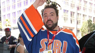image de la news Flash : Kevin Smith réalisera un épisode de la saison 2