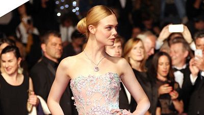 image de la news Cannes 2016 : Elle Fanning, Charlize Theron et Adèle Exarchopoulos sur les marches