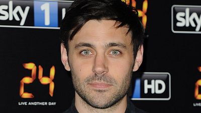 image de la news Qui est Liam Garrigan alias le Roi Arthur dans Transformers The Last Knight ?