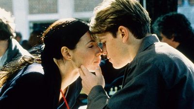 image de la news Quand le producteur de "Will Hunting" ne trouvait pas Minnie Driver assez "Hot"...