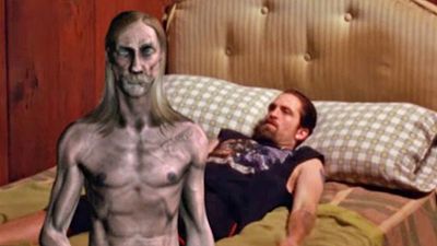 image de la news Good Time : Iggy Pop en 3D et Robert Pattinson attaque une hyène à l’épée dans le clip de la BO