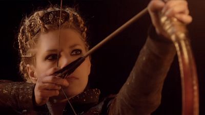 image de la news Vikings : Lagertha, Bjorn, Ivar et un corbeau dans les nouveaux teasers de la saison 5