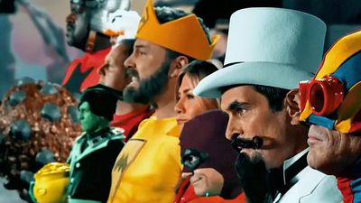 image de la news Matt Damon contre Ben Affleck et d’autres superhéros dans un (faux) film de J.J. Abrams !