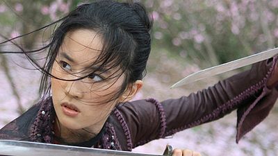 image de la news Qui est Liu Yifei, l’héroïne du Mulan live en préparation chez Disney ?