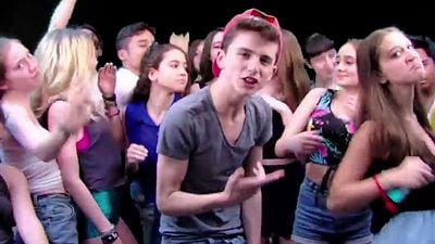 image de la news Insolite : quand Timothée Chalamet se lance dans un rap endiablé sur... les statistiques !